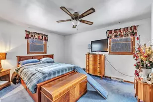 4940 Hafeman Ln, Green Bay, WI 54311 - Photo 13