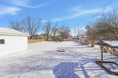 21 N Bell Street, Fond du Lac, WI 54935 - Photo 31