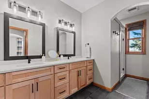 1928 Timberline Dr, Oshkosh, WI 54904 - Photo 21