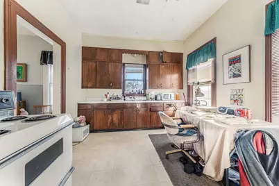 1217 Jackson Street, Oshkosh, WI 54901 - Photo 7