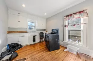 1217 Jackson St, Oshkosh, WI 54901 - Photo 11