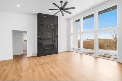 308 Kerrigan Drive, Wrightstown, WI 54180 - Photo 9