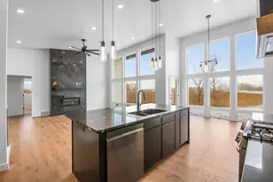 308 Kerrigan Dr, Wrightstown, WI 54180 - Photo 11