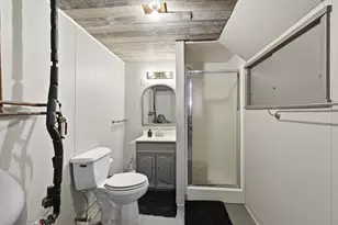 215 Lilac Ln, Little Chute, WI 54140 - Photo 19