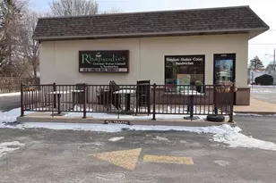 1226 Oregon St, Oshkosh, WI 54901 - Photo 1