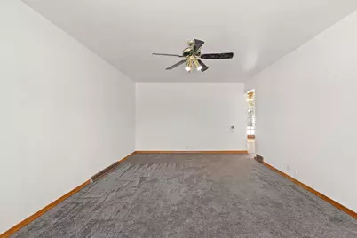 1619 Orchard Drive, Manitowoc, WI 54220 - Photo 7