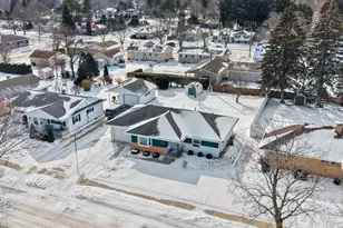 1619 Orchard Dr, Manitowoc, WI 54220 - Photo 47