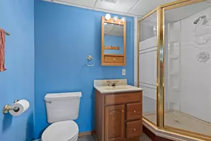 1619 Orchard Dr, Manitowoc, WI 54220 - Photo 31