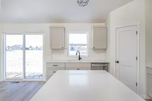 N3621 Gavin Dr, Freedom, WI 54913 - Photo 9