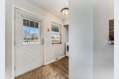 249 S 1st Street, Winneconne, WI 54986 - Photo 3