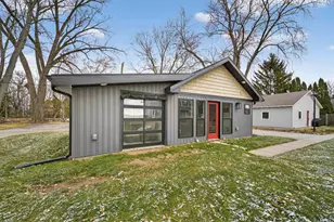 W6537 Fire Lane 8, Menasha, WI 54952 - Photo 37