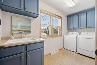 W6537 Firelane 8, Menasha, WI 54952 - Photo 19