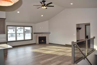 3208 Eclipse Drive, Green Bay, WI 54311 - Photo 11