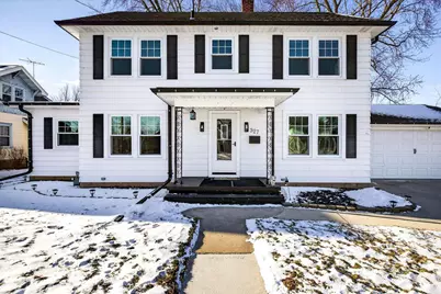 327 Sarah Street, Kaukauna, WI 54130 - Photo 3