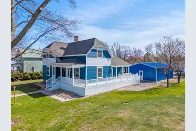 180 S Beebe Avenue, Peshtigo, WI 54157 - Photo 1