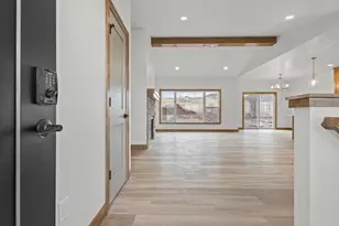 W173 Meadow Ridge Trail, Kaukauna, WI 54130 - Photo 9