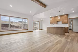 W173 Meadow Ridge Trail, Kaukauna, WI 54130 - Photo 11