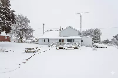 W4324 State Road 67, Campbellsport, WI 53010 - Photo 9