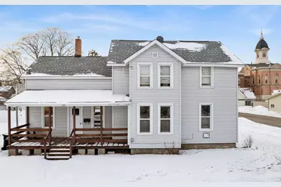 813 8th Street, Menominee, MI 49858 - Photo 1