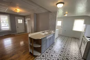 813 8th St, Menominee, MI 49858 - Photo 7