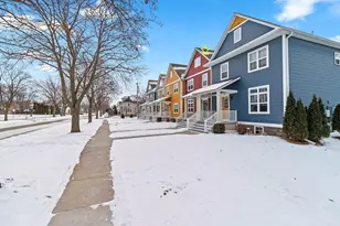 224 S Jackson St, Green Bay, WI 54301 - Photo 3