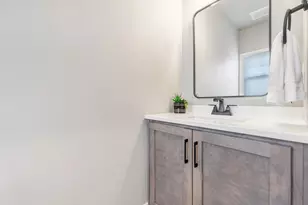 2531 S Stellita Cir, De Pere, WI 54115 - Photo 23