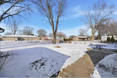 1104 Stead Drive, Menasha, WI 54952 - Photo 23