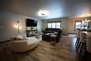 389 Willie Mays Cir, De Pere, WI 54115 - Photo 5