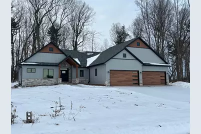 2623 Chambers Crossing, Green Bay, WI 54313 - Photo 1