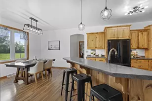 8464 County Rd S, Pulaski, WI 54162 - Photo 19