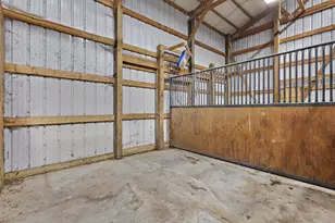 8464 County Rd S, Pulaski, WI 54162 - Photo 69