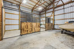 8464 County Rd S, Pulaski, WI 54162 - Photo 67