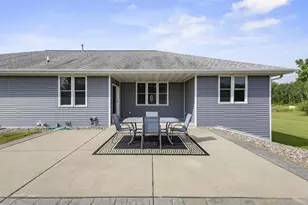 8464 County Rd S, Pulaski, WI 54162 - Photo 63