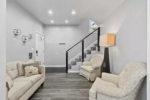 337 S Quincy St, Green Bay, WI 54301 - Photo 5