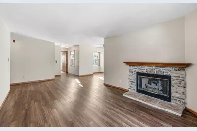 18 Pluim Drive #16, Waupun, WI 53963 - Photo 3