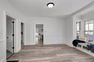 236 W South Park Ave, Oshkosh, WI 54902 - Photo 5