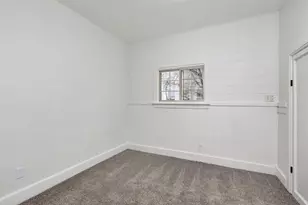 236 W South Park Ave, Oshkosh, WI 54902 - Photo 17