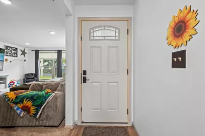 1755 Kimball Street, Green Bay, WI 54302 - Photo 5