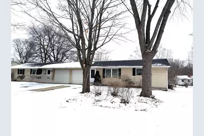 1124 Jaymar Street, Green Bay, WI 54313 - Photo 1