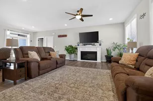 631 Fiddlehead Ct, Green Lake, WI 54941 - Photo 5