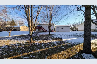 607 E Forest Street, Black Creek, WI 54106 - Photo 5