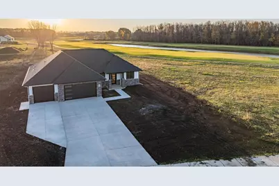 713 Royal St Pats Drive, Wrightstown, WI 54180 - Photo 27