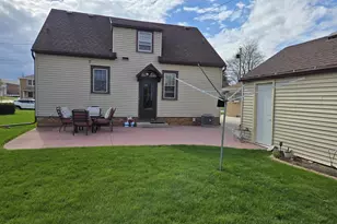 1421 21st St, Manitowoc, WI 54220 - Photo 29