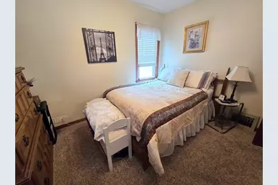 1421 S 21st Street, Manitowoc, WI 54220 - Photo 17