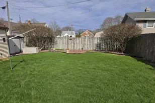 1421 21st St, Manitowoc, WI 54220 - Photo 33