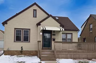 1421 S 21st St, Manitowoc, WI 54220 - Photo 1