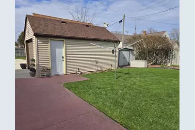1421 S 21st Street, Manitowoc, WI 54220 - Photo 35