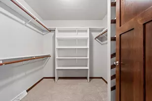 448 Meadow Wind Dr, Green Bay, WI 54311 - Photo 27