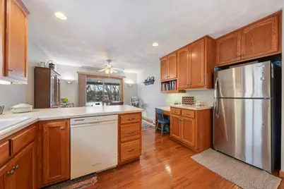 1579 Pond View Drive, Neenah, WI 54956 - Photo 13