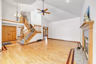 1941 Horseshoe Ln, De Pere, WI 54115 - Photo 3